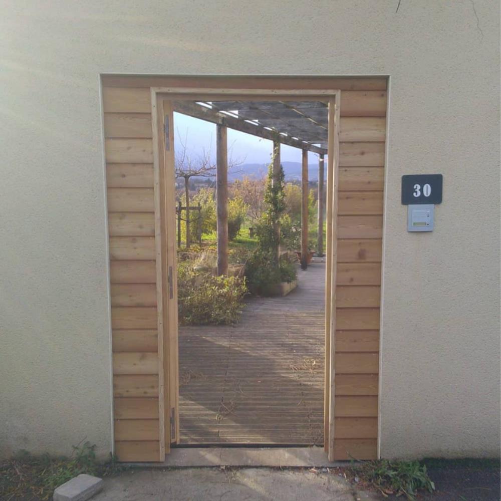 P.S.F.A MENUISERIE ET AGENCEMENT BRIGNAIS